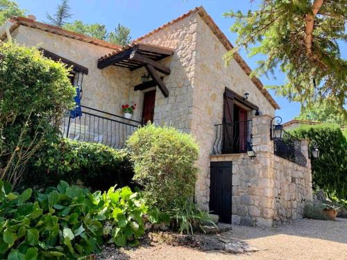 Cipieres Casa | Maison en pierre de taille avec jardin et vue montagnes