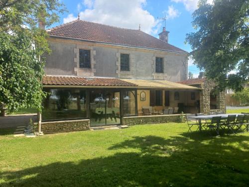 Mareuil-Sur-Lay-Dissais Casa | Maison en Vendée avec Piscine