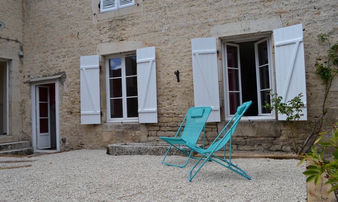 Leuglay Casa | Maison Entière de Village