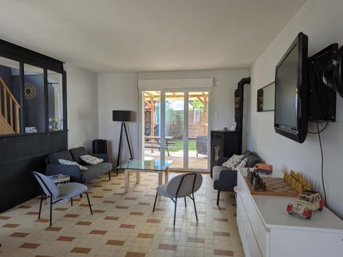 Sigloy Casa | Maison familiale au bord de la Loire à Sigloy pour 6 personnes - FR-1-590-572