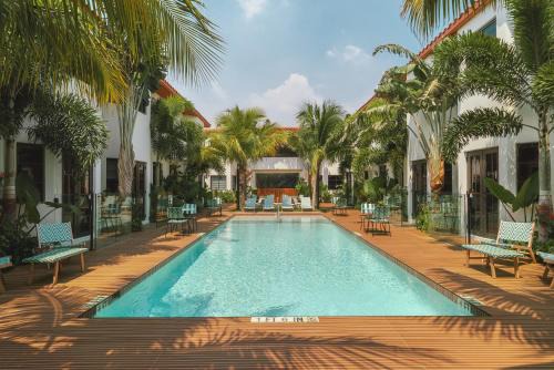 North Beach Hotel | Maison Felix