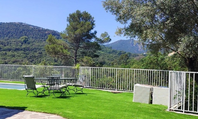 Les Adrets-de-l'Esterel Casa | Maison Dans L Esterel A 15 MN DE LA MER