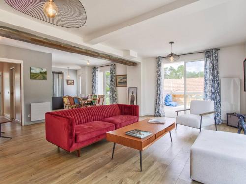 Merville-Franceville-Plage Casa | Maison de Charme à Merville-Franceville-Plage, 10 Pers, Proche Mer, Grande Terrasse et Studio Indépendant - FR-1-788-27