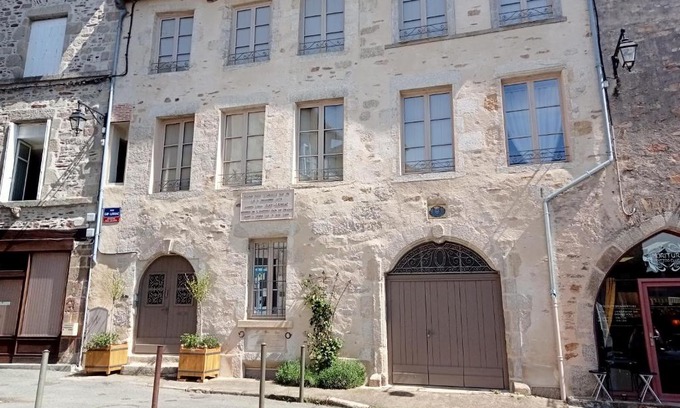 Saint-Leonard-de-Noblat Cama Y Desayuno | MAISON GAY LUSSAC St LEONARD DE NOBLAT