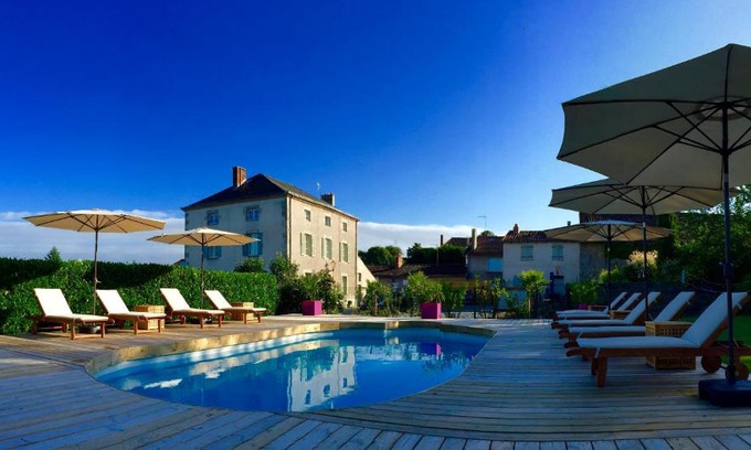 Mezieres-sur-Issoire Cama Y Desayuno | Maison Hirondelles Hôtes