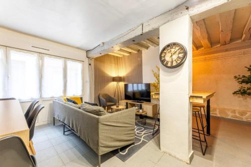Quartier Saint-Marc - Croix de Pierre - Saint-Nicaise Apartamento | Maison Hyper Centre Rouen - Patio - TV 4K - WIFI-Fibre - 4 chambres - Machine à laver - Sèche linge - Lave Vaisselle - Confort - Spacieux