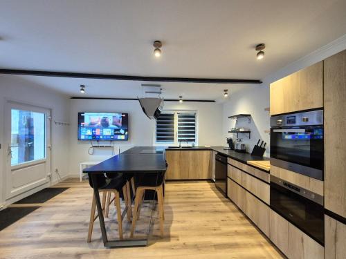 Saint-Etienne-du-Rouvray Casa | maison idéale déplacement 4 ou 5 personnes