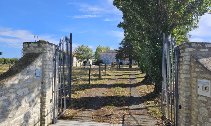 Monflanquin Casa | Maison Isolée Idéale Pour se Ressourcer à la Campagne Xiii S. Piscine Privée