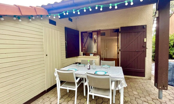 Lacanau-Ocean Chalet De Esquí | Maison jumelée dans un groupe d'habitations avec deux chambres et grande terrasse extérieure - 486874