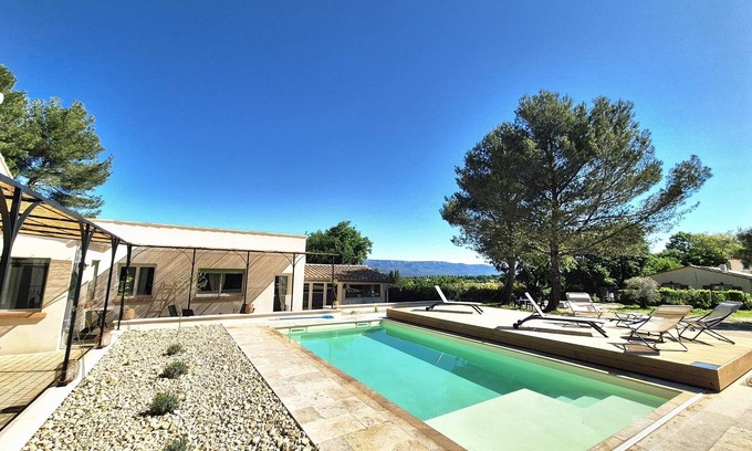 Alleins Apartamento | Maison "la Détente" de l'Estef: quiet, swimming pool, pétanque, 2/4 travellers
