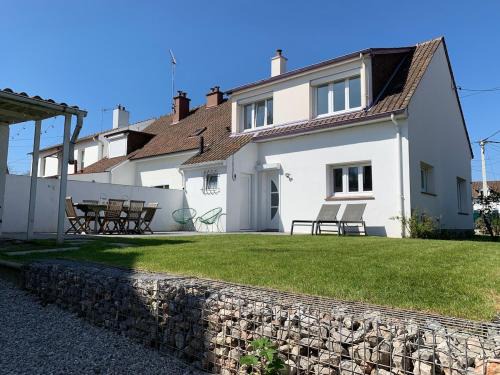 Cucq Casa | Maison lumineuse avec jardin & parking clos