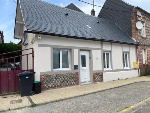 Ancourt Casa | Maison moderne à Ancourt avec parking privé
