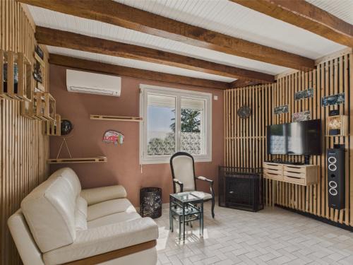 Le Bernard Casa | Maison pour 2 adultes et 2 enfants avec jardin