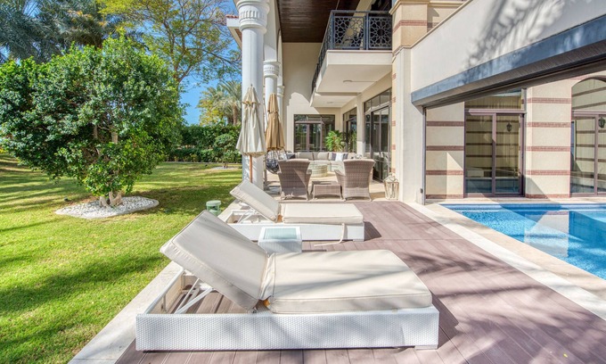 Dubai Marina Villa | Maison Privee - Majestic Resort Villa with Private Pool on The Palm