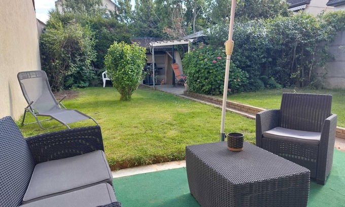 Velizy-Villacoublay Casa | Maison Proche de Versailles, Avec Jacuzzi. Idéale Pour une Famille en vue des JO
