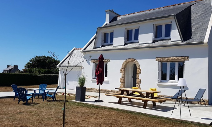 Plovan Casa | Maison Rénovée à 900 m de la mer
