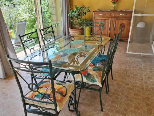 Rustrel Casa | Maison Rustrel entre ocres et lavandes 3 chambres