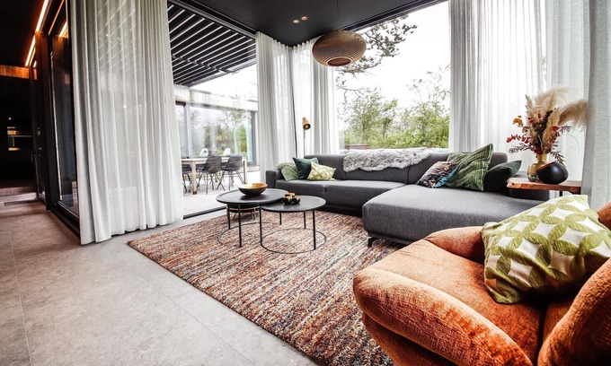 Heure Casa | Maison Sauvage super modern near Somme-Leuze