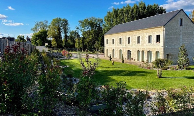 Fresnoy-la-Riviere Casa | Maison Spacieuse et Élégante, Sauna et Jacuzzi Extérieur