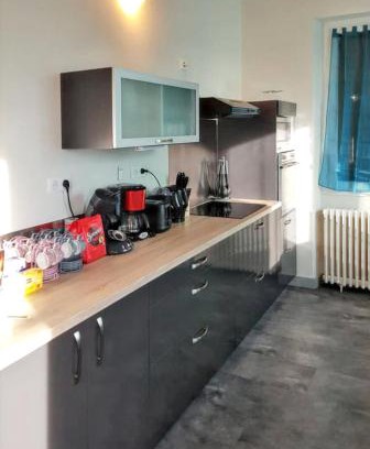 Montsalvy Casa | Maison spacieuse à Montsalvy avec grand jardin et terrasse