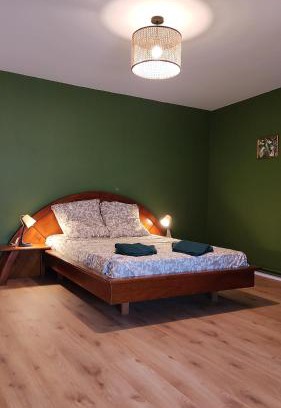 Vaumas Casa | Maison spacieuse de 2 à 8 personnes