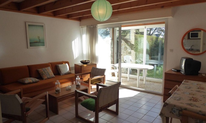 Arzon Casa | Maison T3 Avec Jardin à Deux pas de la Plage à Louer Pour les Vacances