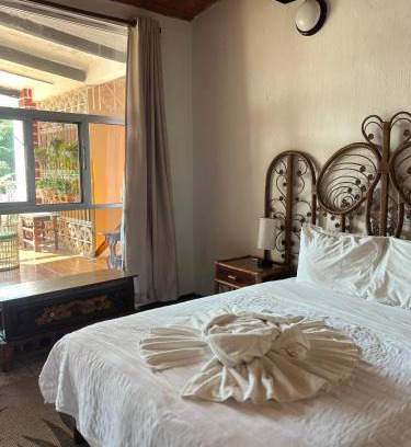 Rincón de Guayabitos Hotel | Maison Theurel