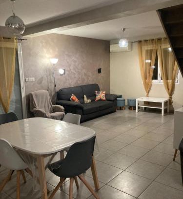 Colomiers Villa | Maison tout confort 6 personnes wifi parking