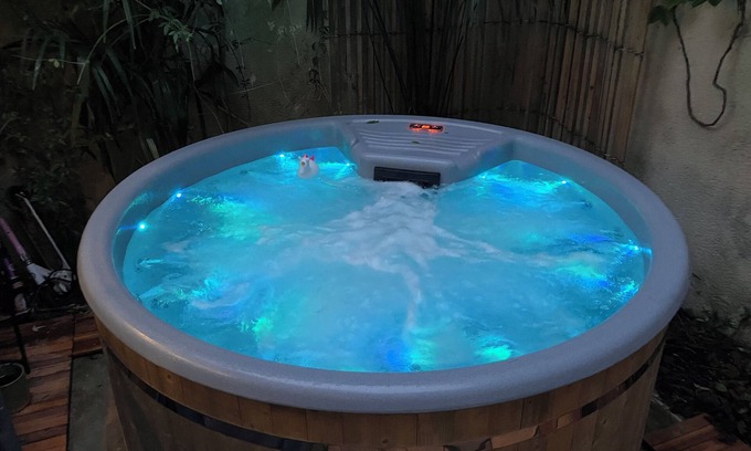 Saint Seurin - Fondaudege Casa | Maison Typiquement Bordelaise en Centre Ville Avec Jacuzzi