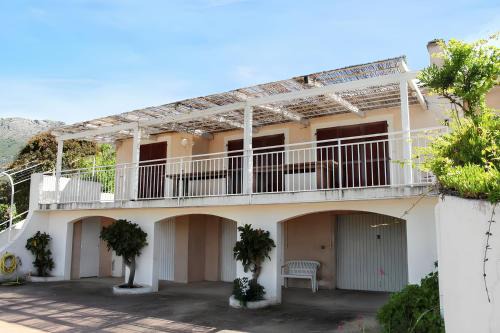 Marine de Saint Ambroggio Casa | Maison Vue Mer à Lumio avec Terrasse et Jardin Clos