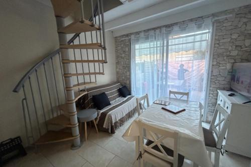Frontignan Casa | Maisonette by the sea