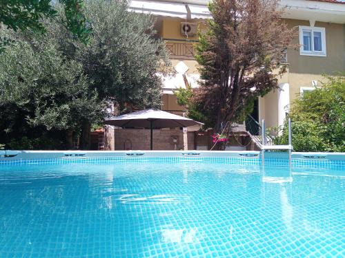 Perea Villa | maisonette with garden