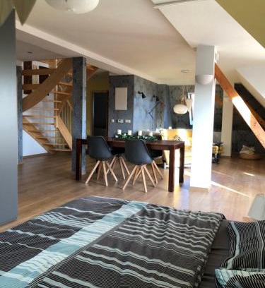 Jena Apartamento | Maisonette Wohnung mit Blick über die Stadt