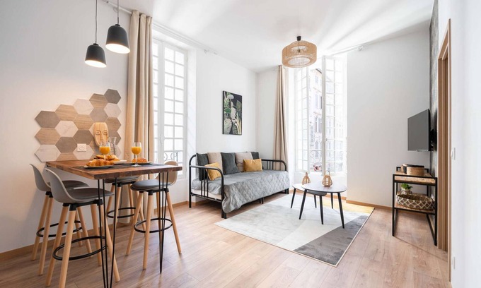 1st Arrondissement Apartamento | MaisonMars Le Complexe Les Petits Pavillons