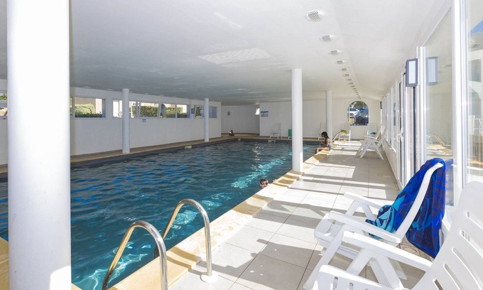 Le Tronchet Condominio | Maisonnette Spacieuse + Terrasse | Accès Piscine