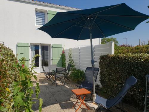La Faute-sur-Mer Villa | Maisonnettes au confort optimal, à 300m plage et 100m commerces, parfaite pour les familles - FR-1-476-75