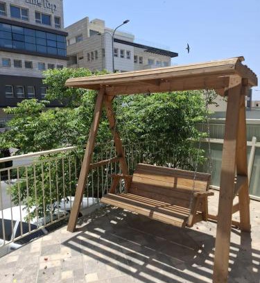 Majdal al-Shams Cama Y Desayuno | Majdal Central B&B