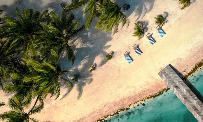 San Pedro Villa | Dreamy Beachfront Villa with Staff by ALOM Estates
