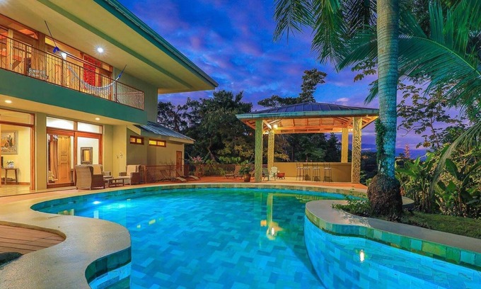 Valle Pura Vida Casa | Majestic Mountain and Ocean Views with Wonderful Wildlife-The Rainforest Estate