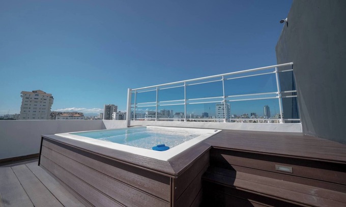 La Julia Apartamento | Majestic & Spacious1b Downton Gym Pool