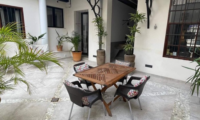 Centro histórico Casa | Majestic Urban Home & Garden