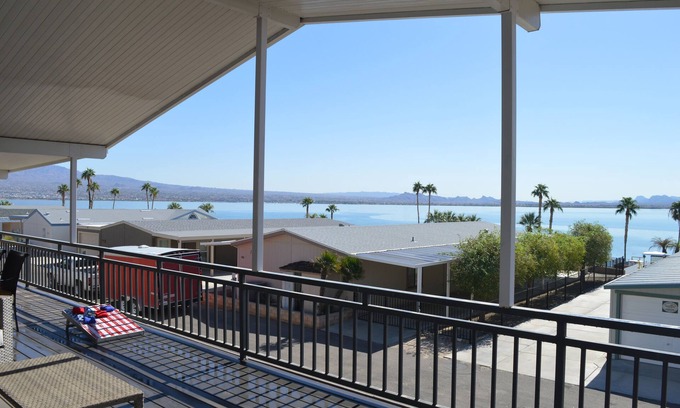 Havasu Lake Casa | Toy Box de los mayores - Amazing Home in Havasu Landing
