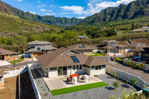 Makaha Valley Casa | Makaha Hideaway by AvantStay 10 Minutes to Beach