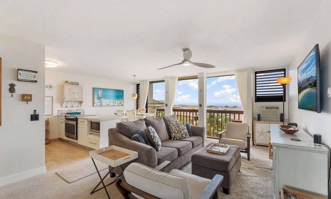 Makaha Valley Condominio | Makaha Ocean View - 2 bedroom, 1 bath - family friendly
