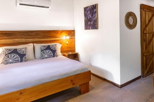 Playa Santa Teresa Cama Y Desayuno | Makanas Beach Bungalows