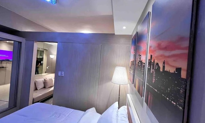 Valenzuela Apartamento | Makati Room 381 1 br deluxe SMJazz T2 residence New