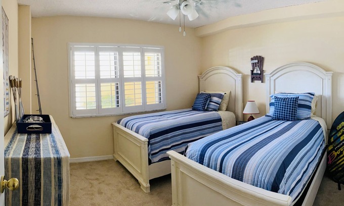 Hutchinson Island South Condominio | Make Memories That Last: Beach Condo for Unforgettable Stays