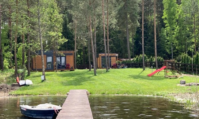Szeligi Cabina | Makosieje Resort-bon turystyczny,15m od brzegu,widok na jezioro,ogrzewanie,wi-fi