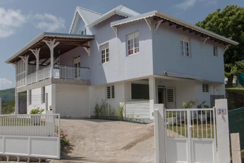 Sainte-Anne Apartamento | Makylsha