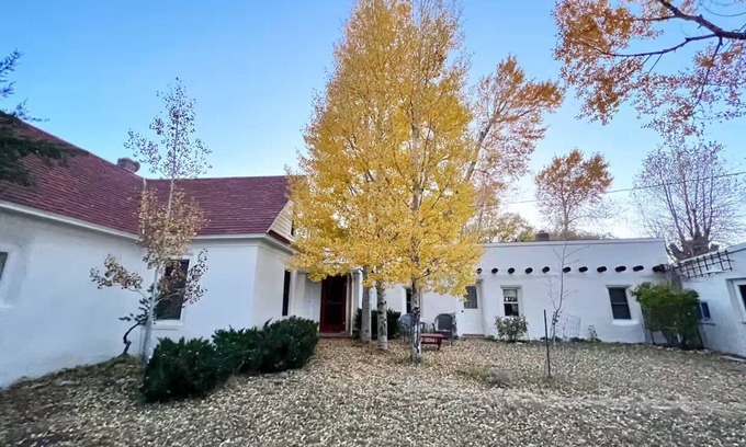 Red Wing Casa | Malachite Retreat